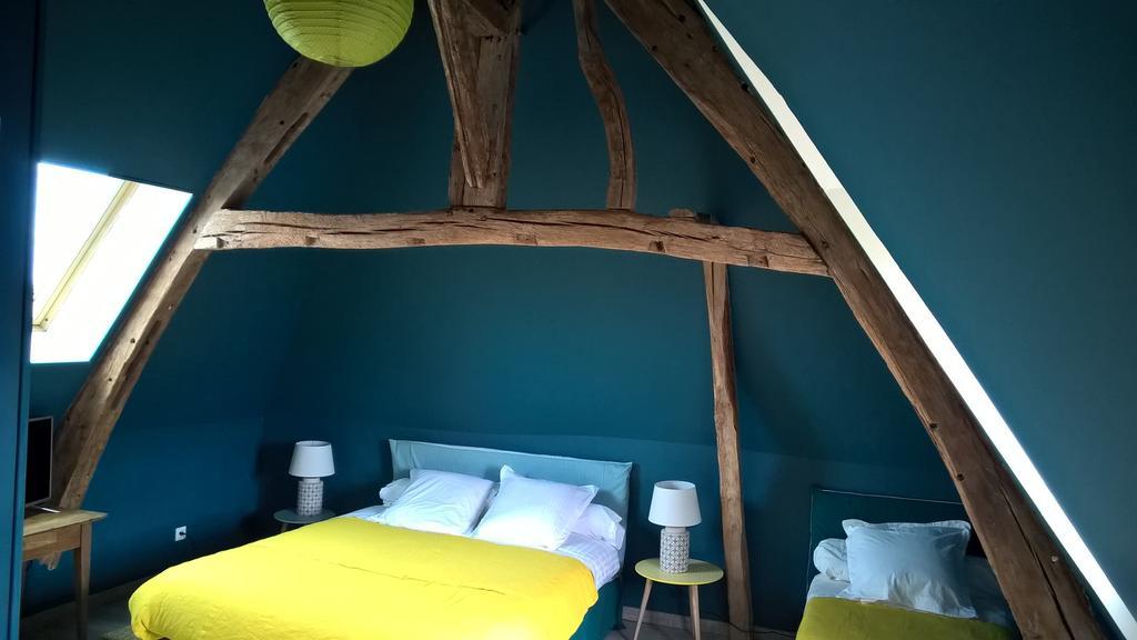 Le Saint Aubin- Maison D Hotes Dans Ce Monastere Du 16 Siecle Amfreville-la-Campagne Kültér fotó